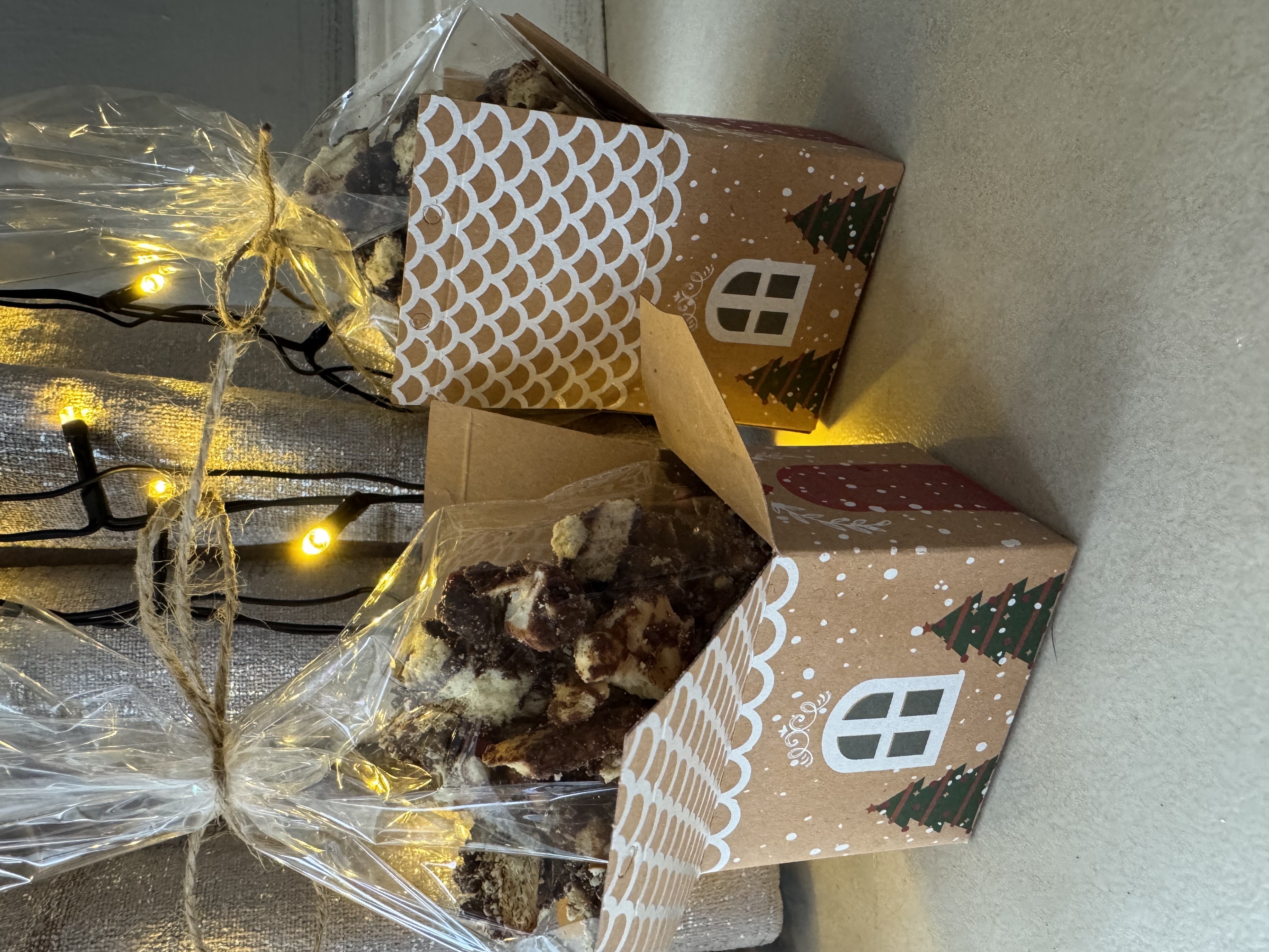 Christmas Rocky Roads